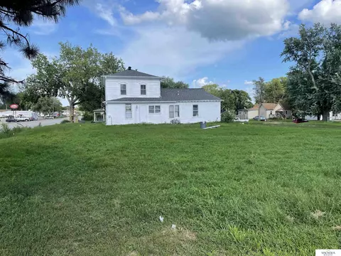101 S 13th St, Beatrice, NE 68310 photo 5