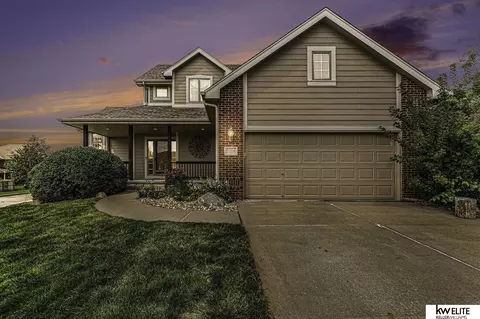 21316 Lincoln Blvd, Gretna, NE 68028