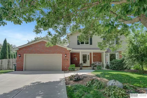 7221 Braumfield Cir, Lincoln, NE 68516