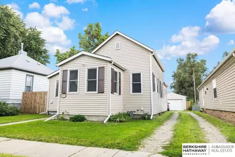 1407 Avenue D St, Council Bluffs, IA 51501