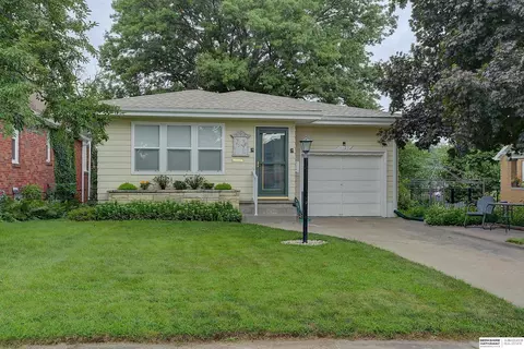 4120 S 41 Ave, Omaha, NE 68107