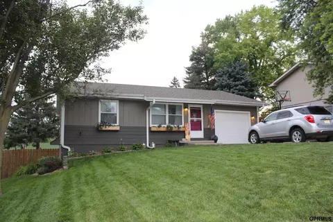 204 S 21 St, Tekamah, NE 68061