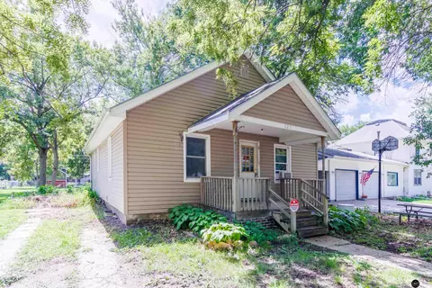 127 E 4th St, Malcolm, NE 68402 photo 3