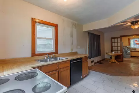 127 E 4th St, Malcolm, NE 68402 photo 12