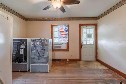 127 E 4th St, Malcolm, NE 68402 photo 7