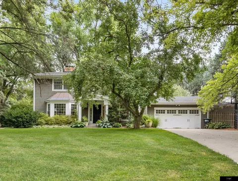 9118 Frances St, Omaha, NE 68124