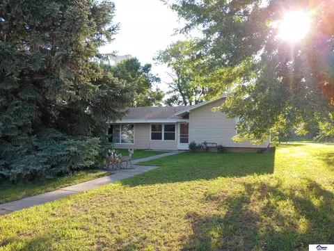 515 Monroe St, Bradshaw, NE 68319