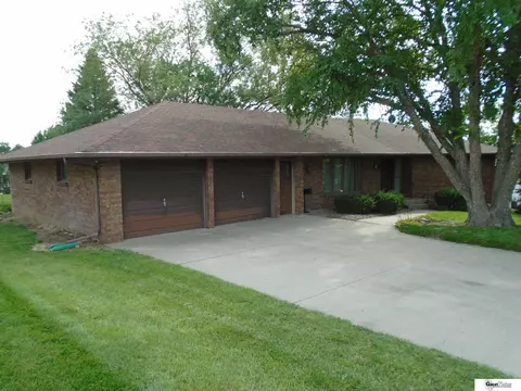 1113 E Park St, West Point, NE 68788