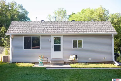 5342 Prescott Ave, Lincoln, NE 68506