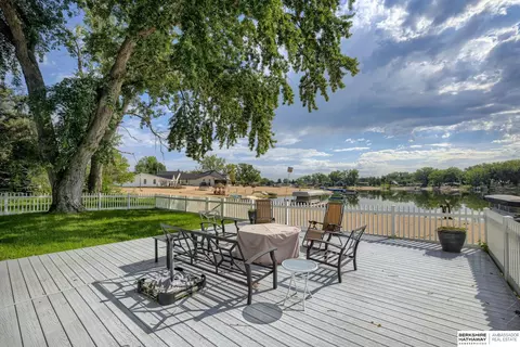 104 Minnow Ln, Cedar Creek, NE 68016