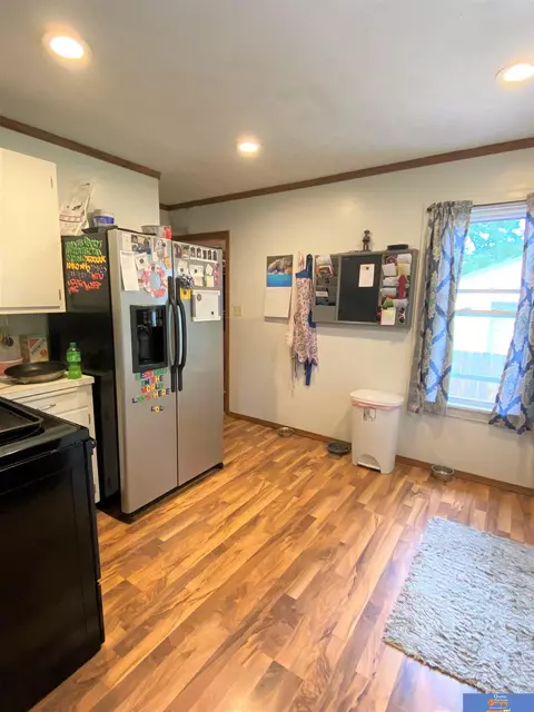 1609 Elk St, Beatrice, NE 68310 photo 9