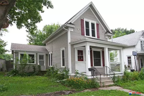825 Garfield St, Lincoln, NE 68502
