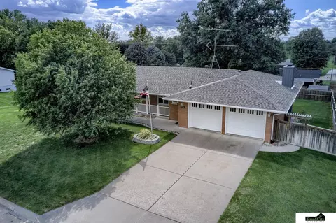 1479 Mohawk St, Syracuse, NE 68446