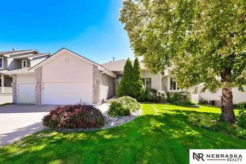 7015 S 167th Ave, Omaha, NE 68136