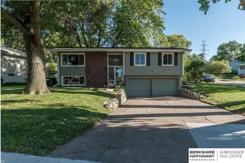 12356 Bel Dr, Omaha, NE 68144
