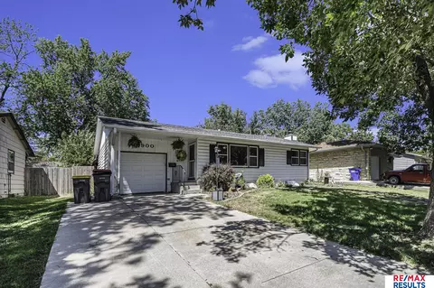 1900 Connie Rd, Lincoln, NE 68502