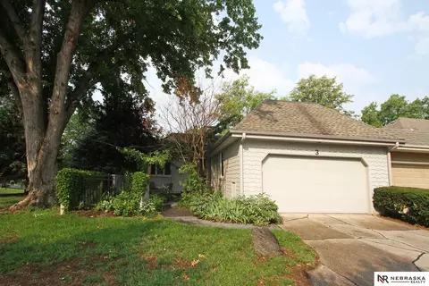 7410 Old Post Rd #3, Lincoln, NE 68506