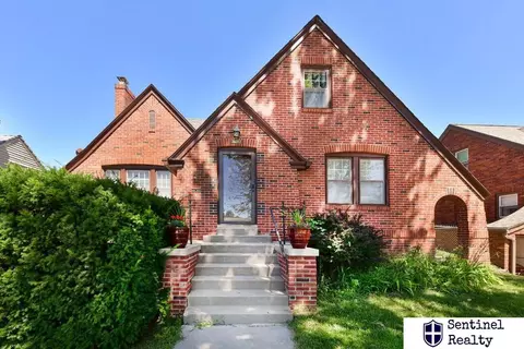 4212 Shirley St, Omaha, NE 68106