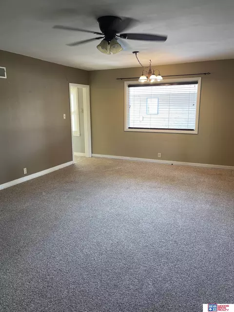 111 E 9th St, Stromsburg, NE 68666 photo 8