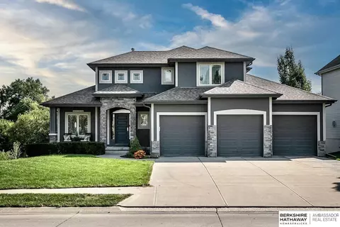 19808 Josephine St, Gretna, NE 68028