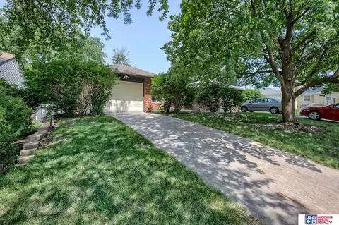 4616-4618 J St, Lincoln, NE 68510