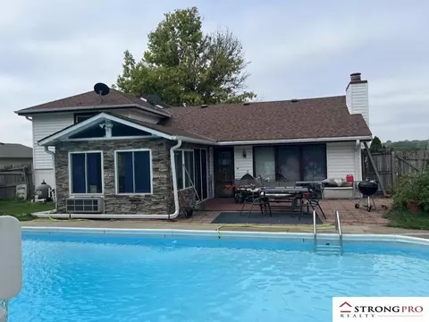 4915 N 118 St, Omaha, NE 68164
