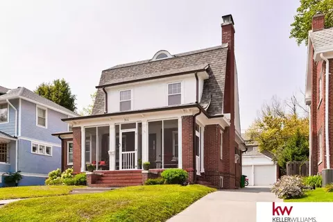 316 S 51st St, Omaha, NE 68132