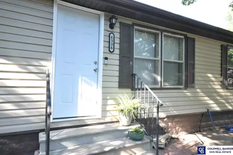 4336 N 20th St, Lincoln, NE 68521