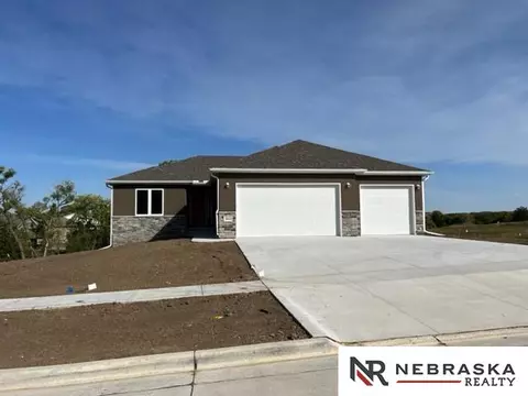 960 Evergreen Rd, Bennet, NE 68317