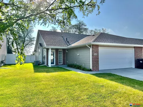 11140 N 144 St, Waverly, NE 68462