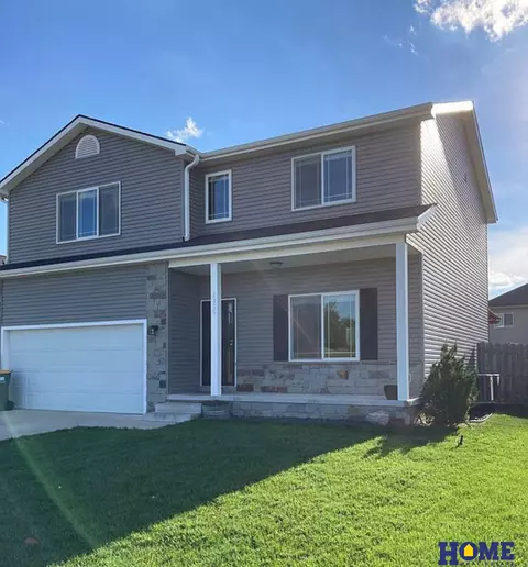 8309 S 63rd St, Lincoln, NE 68516