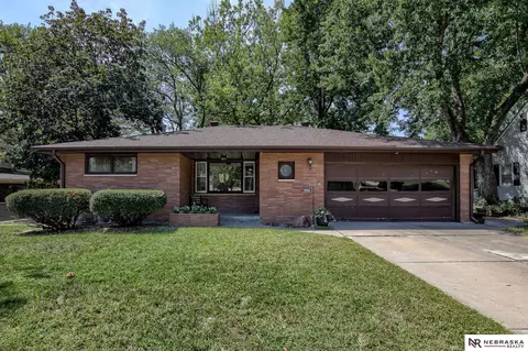4123 S Gate Blvd, Lincoln, NE 68506