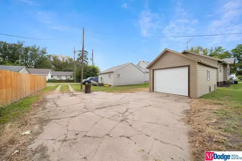 209 Elk, Hooper, NE 68031 photo 35