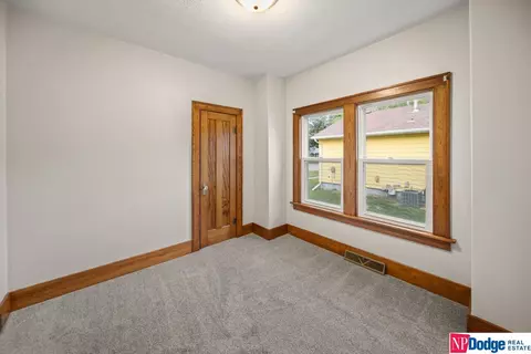 209 Elk, Hooper, NE 68031 photo 22