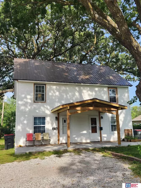 1209-1211 N 14th St, Beatrice, NE 68310