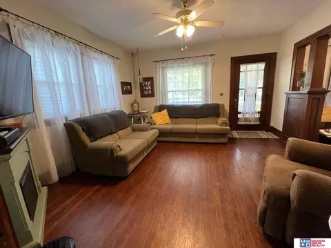 Living - 725 Beech St, Gresham, NE 68367 photo 1 of 6