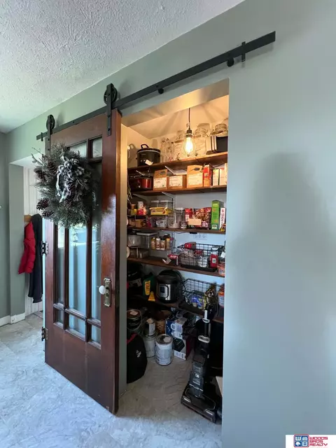 Kitchen - 725 Beech St, Gresham, NE 68367 photo 2 of 2