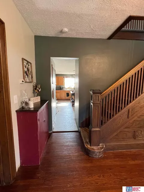 Entry Way - 725 Beech St, Gresham, NE 68367 photo 2 of 4