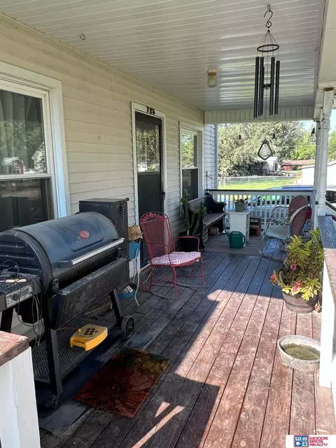 Exterior - 725 Beech St, Gresham, NE 68367 photo 5 of 9