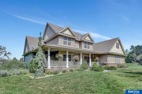 20250 Jenny Ln, Eagle, NE 68347