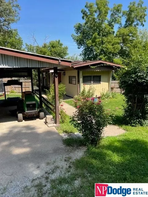 1024 Ave B, Plattsmouth, NE 68048