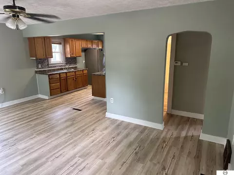 1216 N 9th St, Beatrice, NE 68310 photo 9