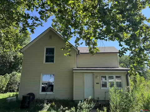 624 Dech St, Ithaca, NE 68033