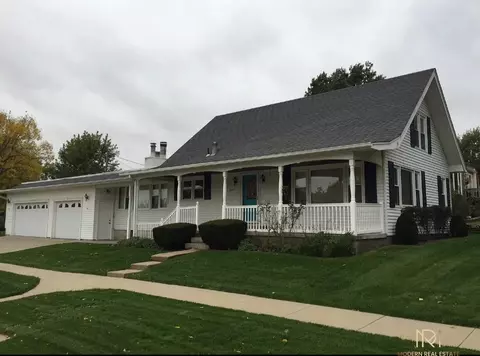 302 S 15th St, Nebraska City, NE 68410
