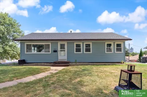 3017 S 38th St, Omaha, NE 68105