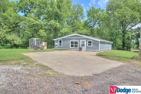 24204 Newport Ave, Valley, NE 68064