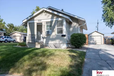 6045 S 38 St, Omaha, NE 68107