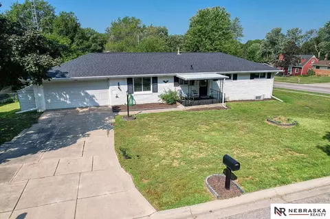 2801 Prairie Rd, Lincoln, NE 68506