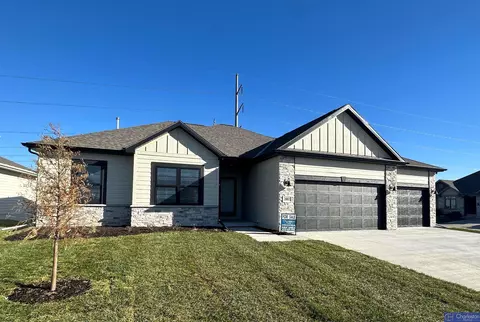 3901 N 187 Ave, Elkhorn, NE 68022