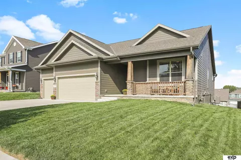 8131 N 173rd St, Bennington, NE 68007